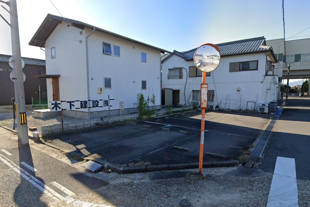 パサージュ (S)の外観・駐車場イメージ2枚目