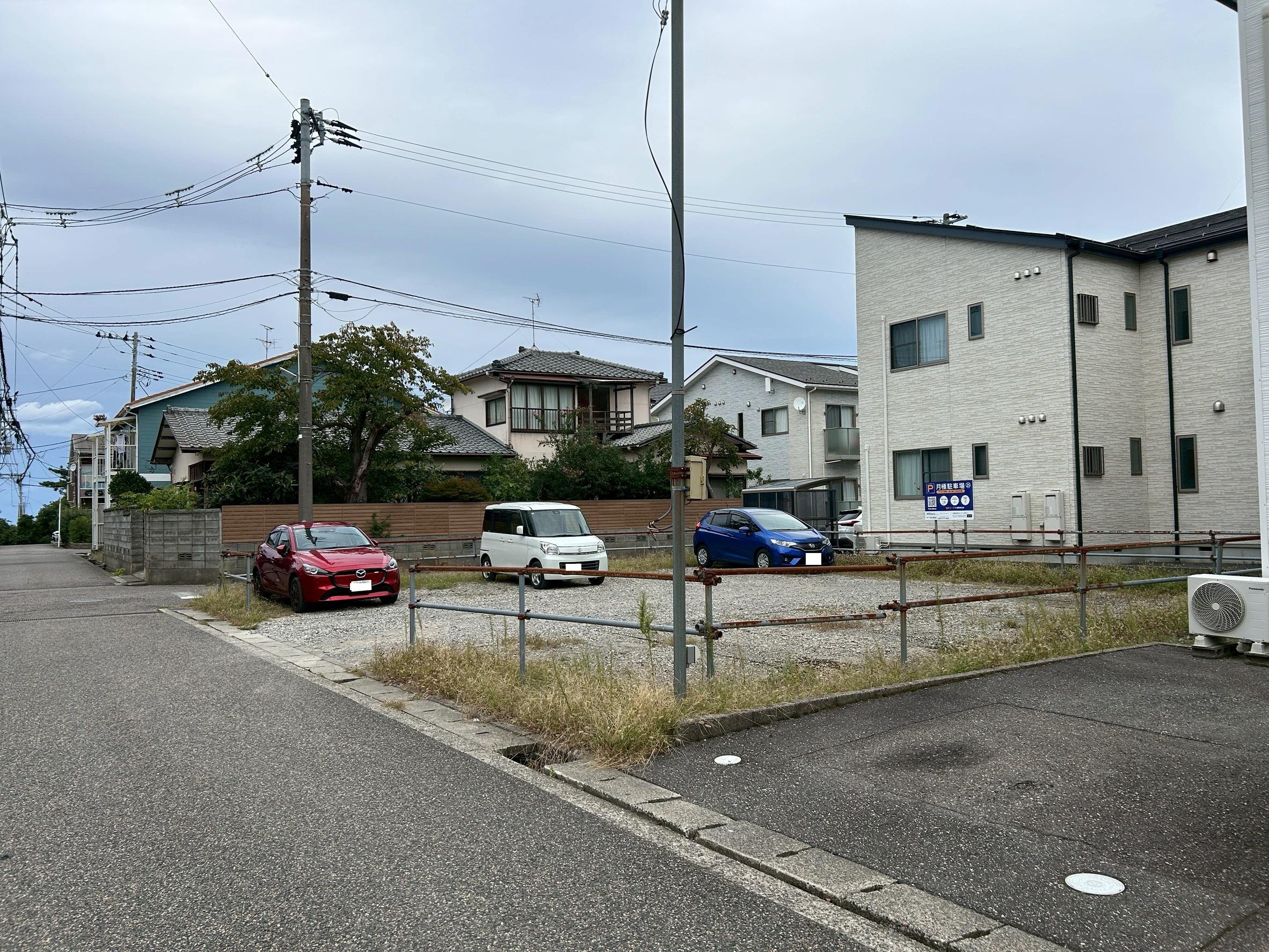 25.山本ガレージの外観・駐車場イメージ3枚目