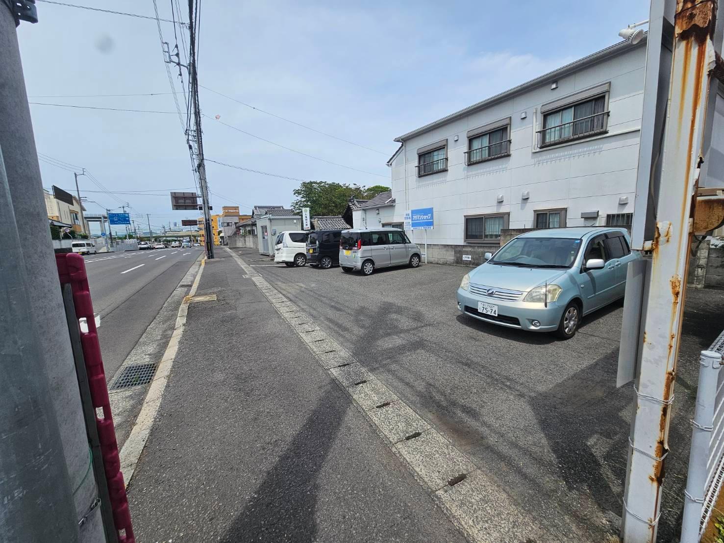南条町山下駐車場の外観・駐車場イメージ1枚目