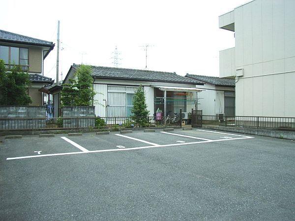 池内パーキングの外観・駐車場イメージ2枚目