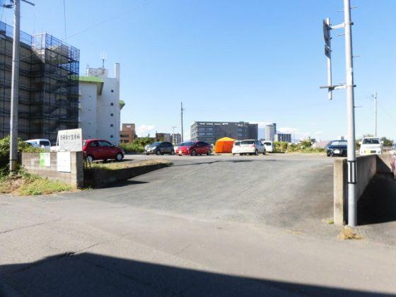 茶畑駐車場の外観・駐車場イメージ1枚目