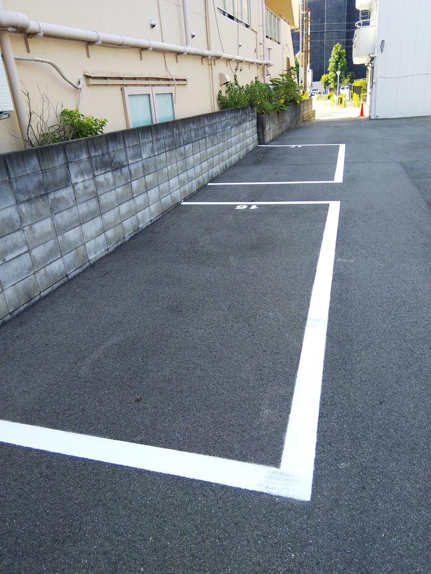 大喜ハイツモータープールの外観・駐車場イメージ2枚目
