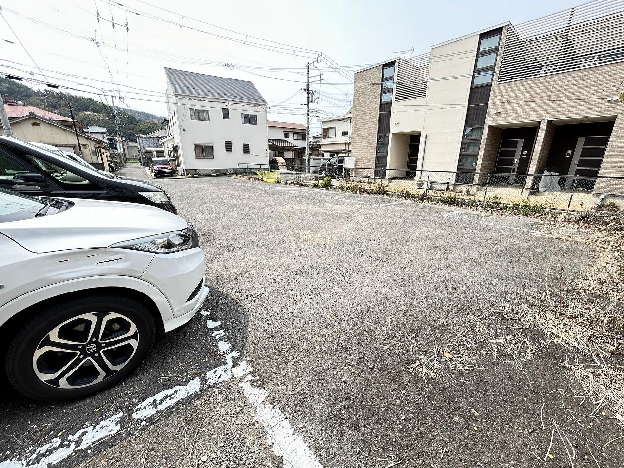 関戸2丁目月極駐車場の外観・駐車場イメージ3枚目