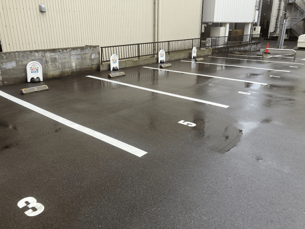 芳斉1丁目駐車場の外観・駐車場イメージ2枚目