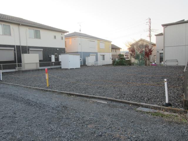 グレイスY隣地駐車場の外観・駐車場イメージ1枚目