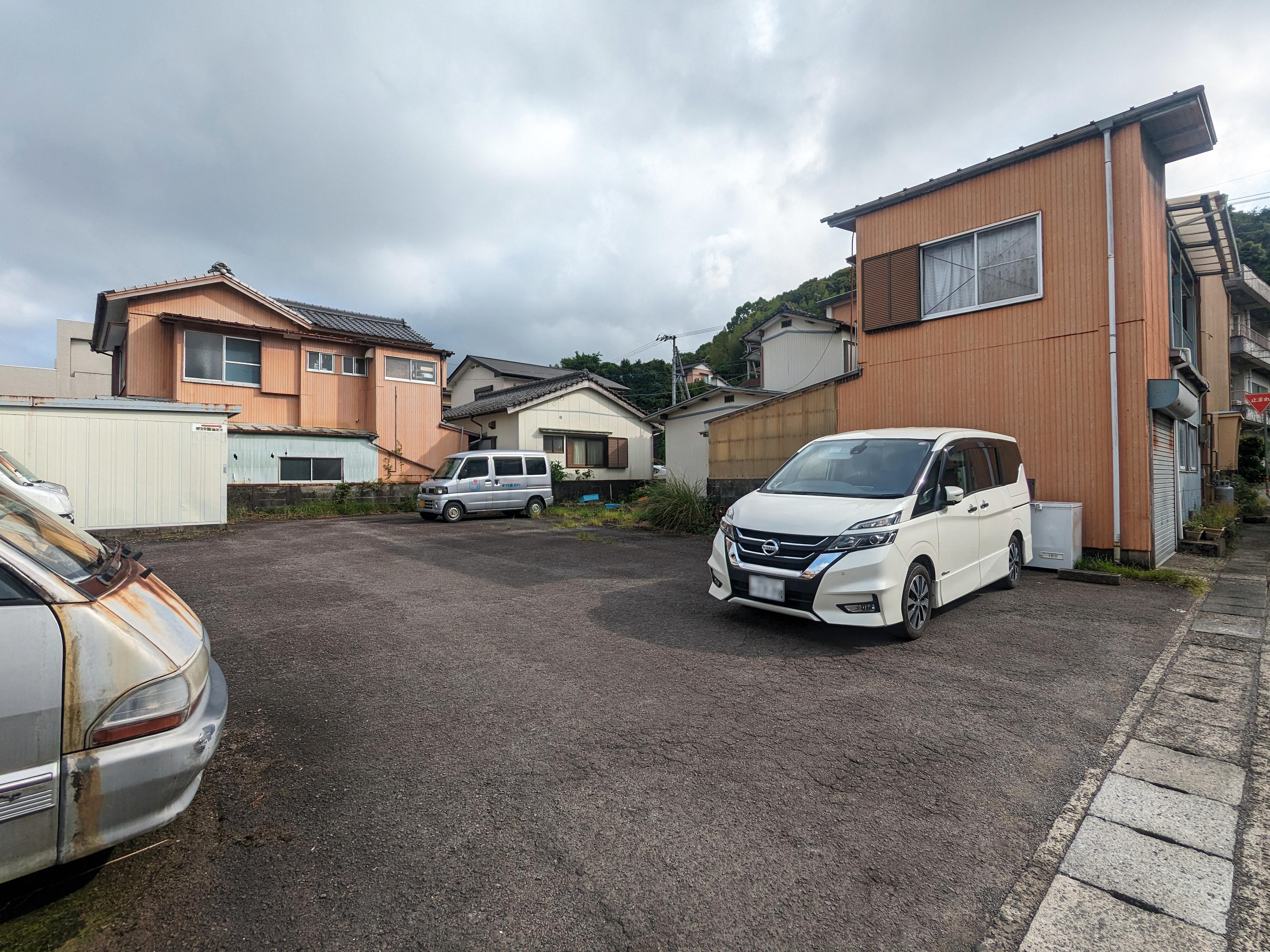 しまんとパーキング右山五月町29番の外観・駐車場イメージ2枚目