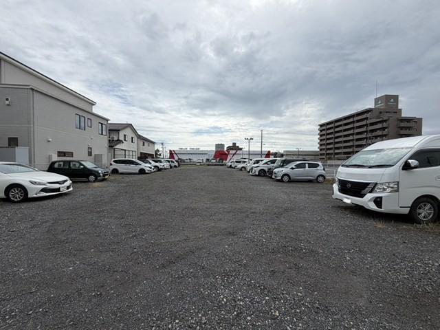 サーパス渡橋駐車場の外観・駐車場イメージ2枚目
