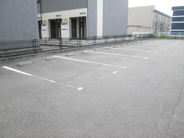 みやびⅡ(38892)の外観・駐車場イメージ1枚目