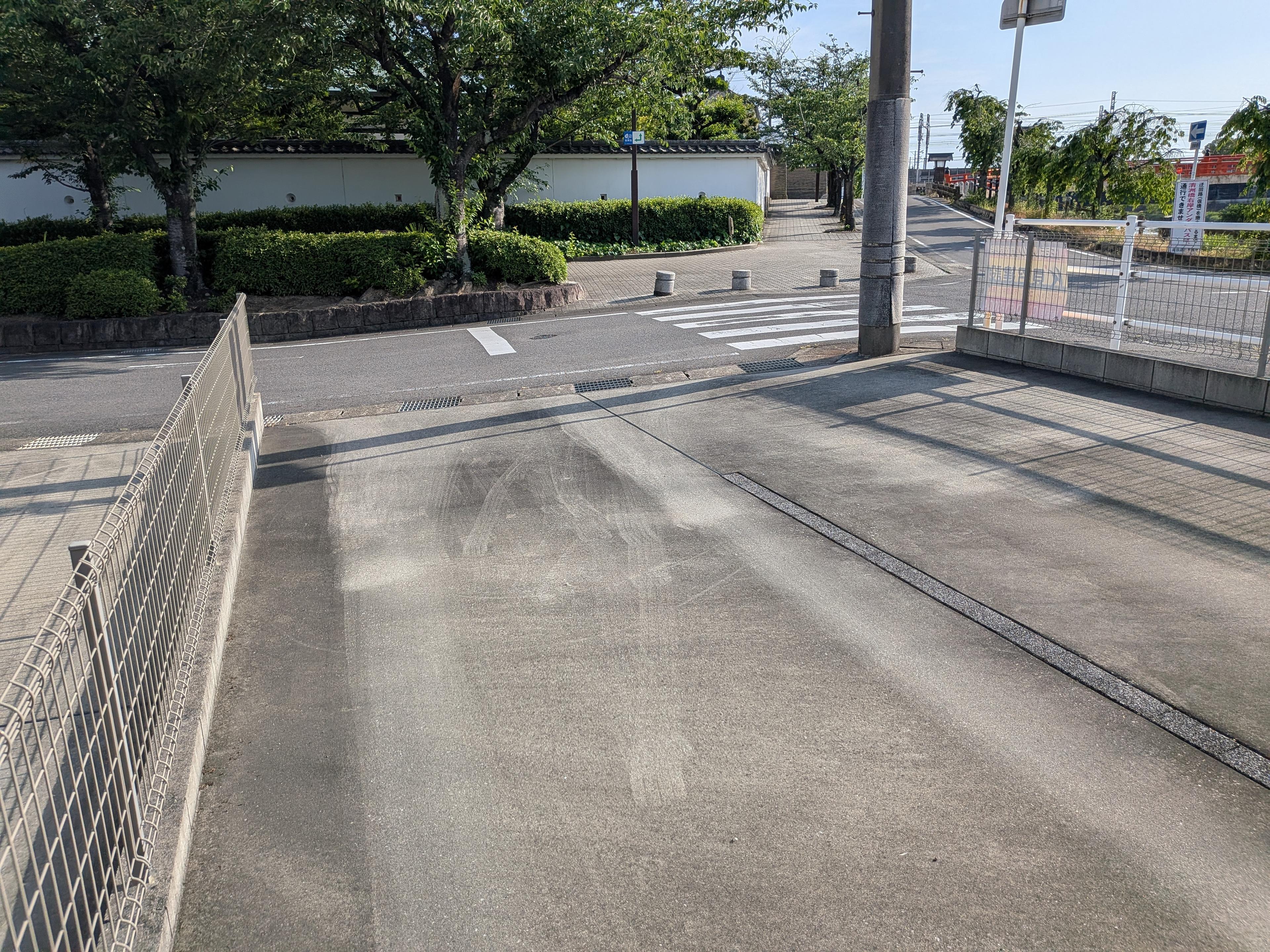 朝日城屋敷22駐車場の外観・駐車場イメージ2枚目