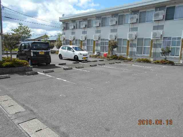 楓(23672)の外観・駐車場イメージ1枚目