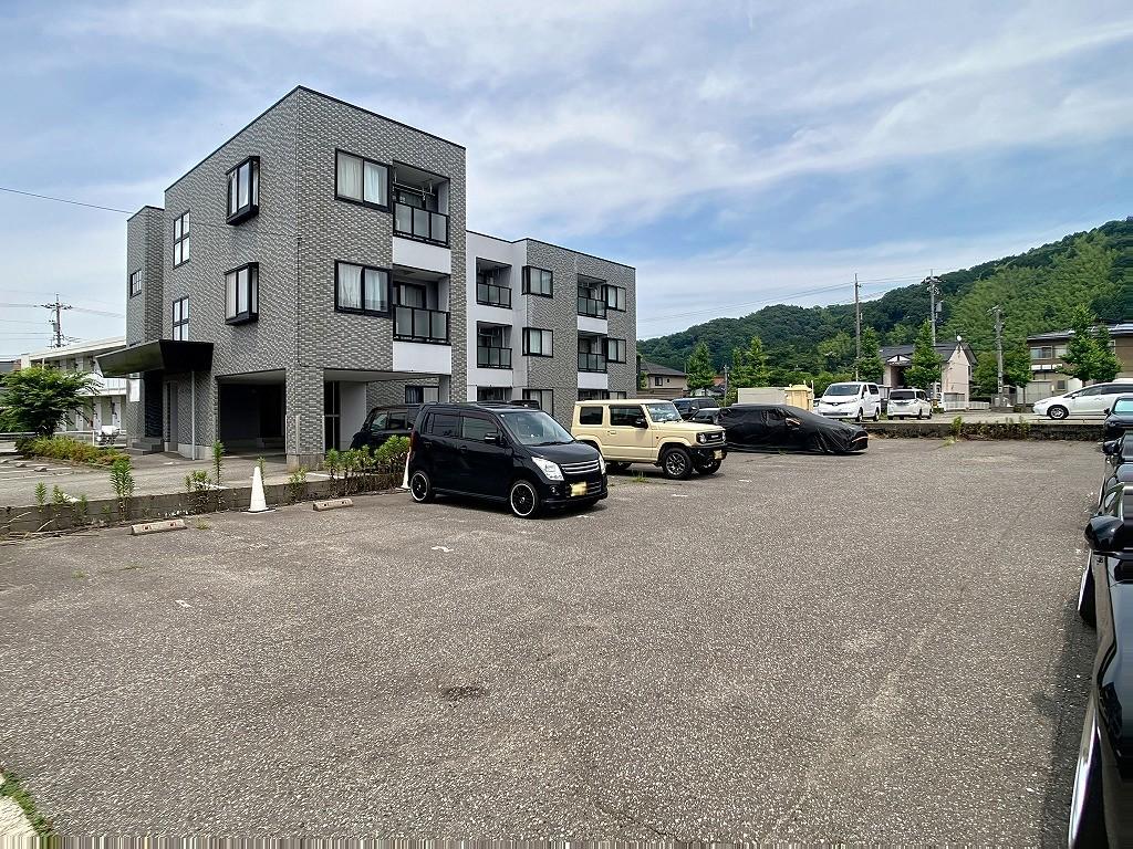 南四十万2丁目MTパーキングの外観・駐車場イメージ1枚目