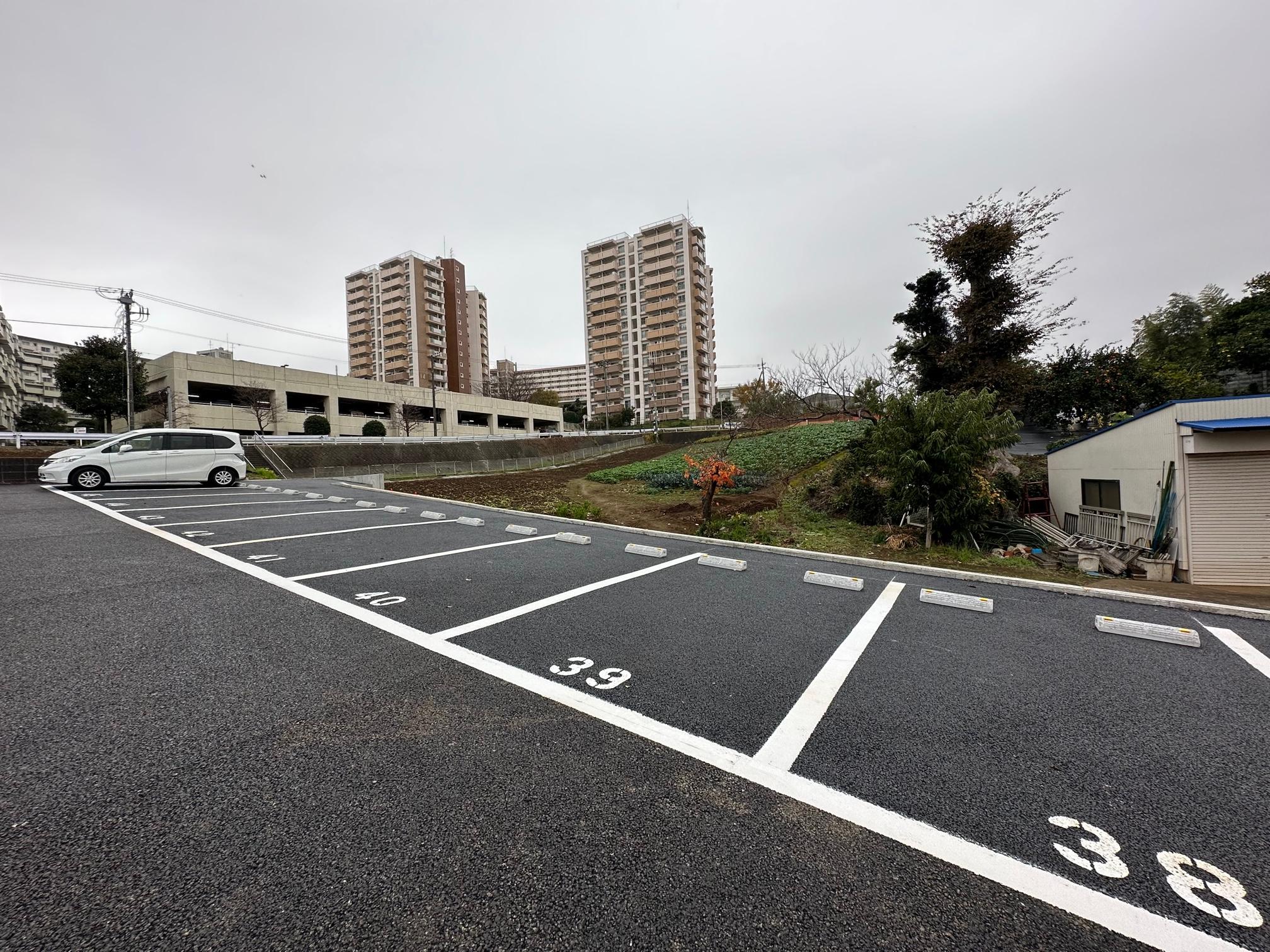 三枝神大寺駐車場の外観・駐車場イメージ2枚目