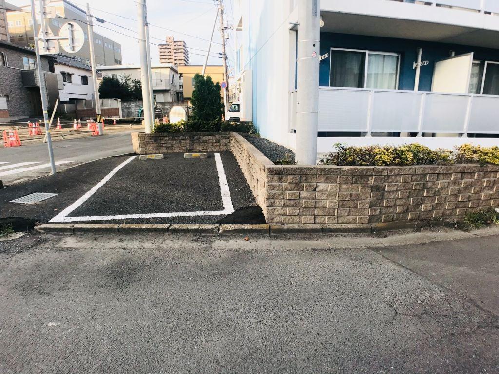 エミル ジョセフ Ⅰ(38719)の外観・駐車場イメージ1枚目