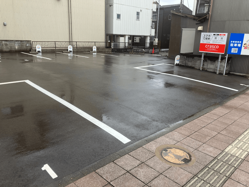 芳斉1丁目駐車場の外観・駐車場イメージ3枚目