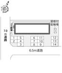 タイム(28140)の駐車場