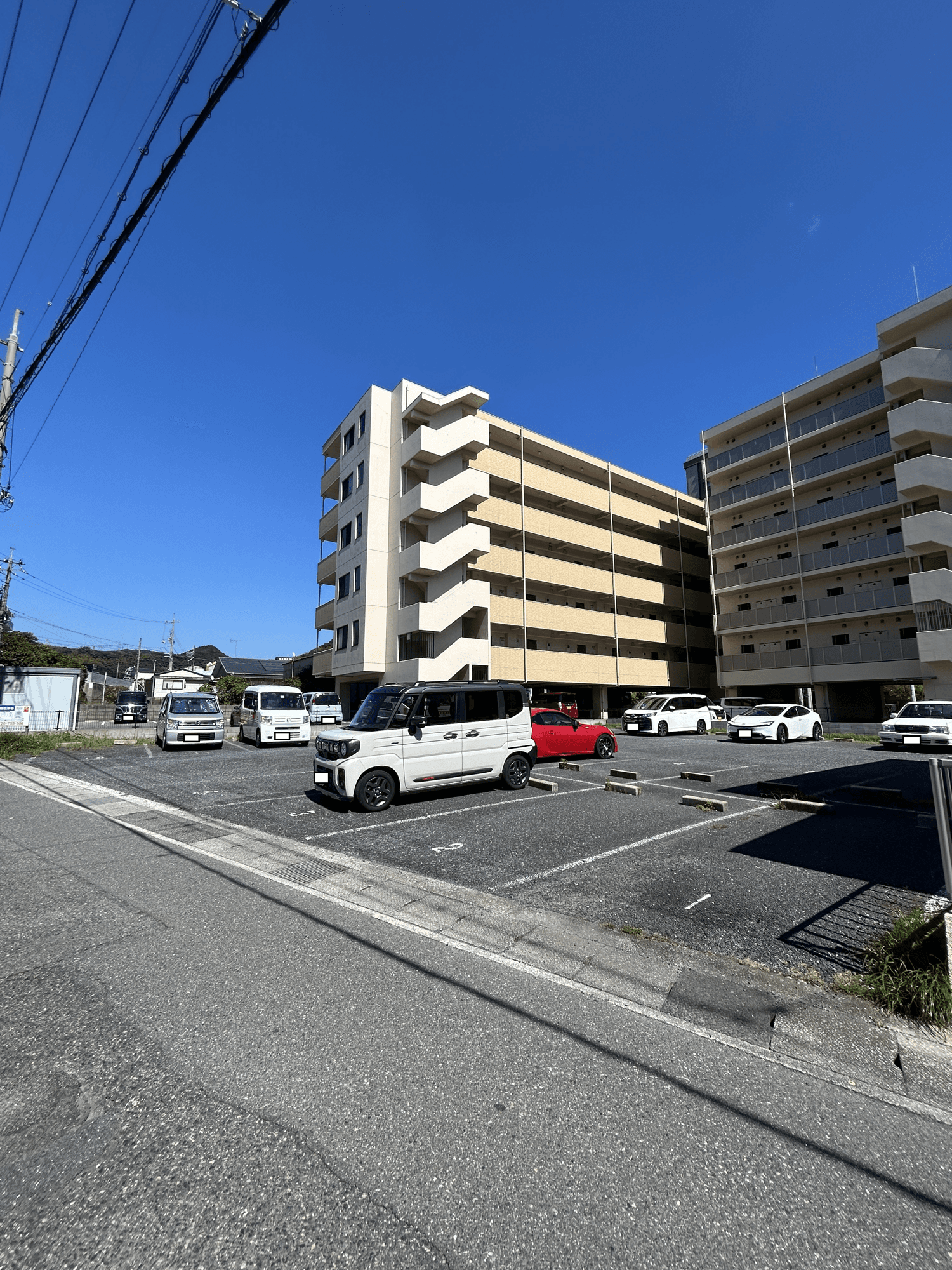 生野町新村駐車場の外観・駐車場イメージ1枚目