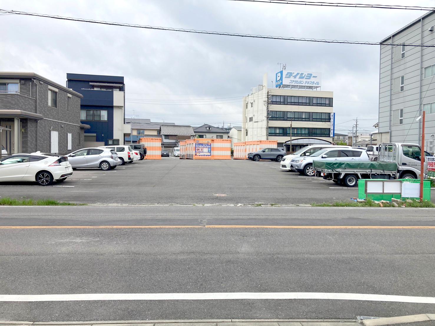ピュア・音羽第2駐車場の外観・駐車場イメージ1枚目