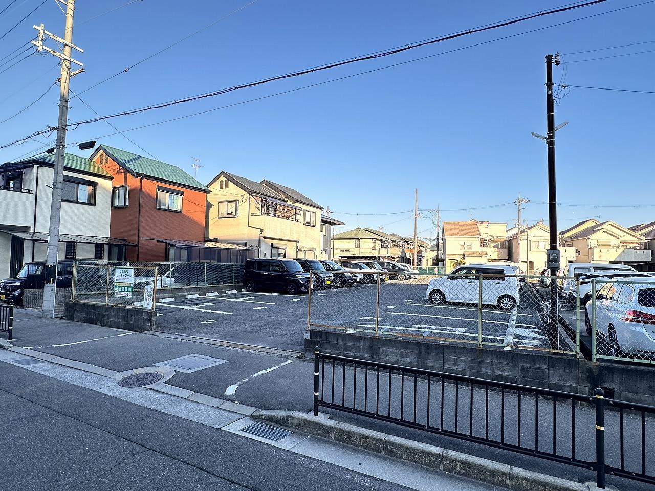 ひまわりモータープールの外観・駐車場イメージ2枚目