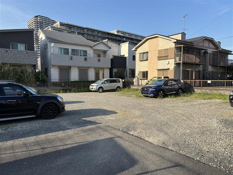 磯田草加4丁目第2駐車場の外観・駐車場イメージ1枚目