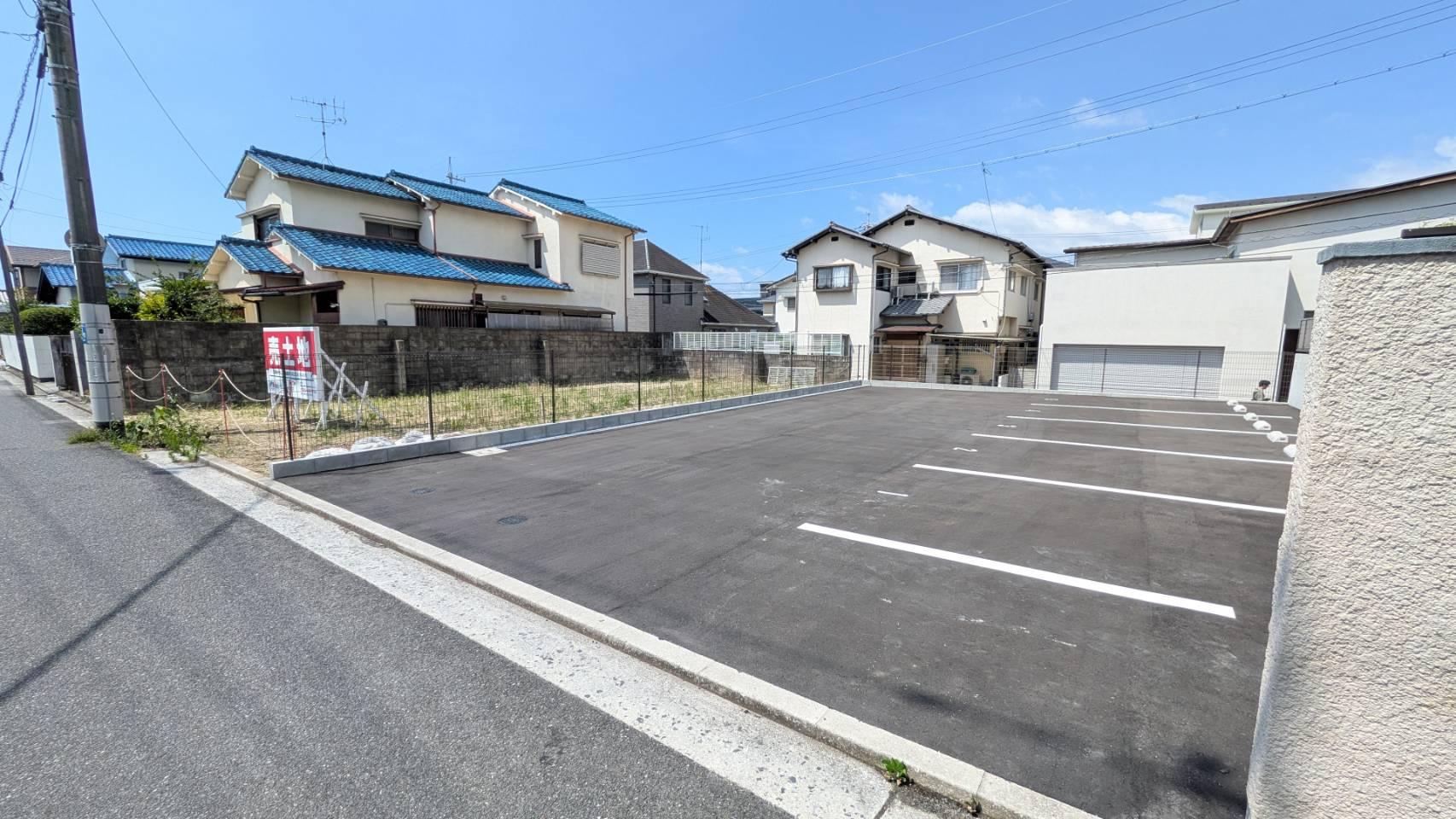 旭園5丁目ガレージの外観・駐車場イメージ2枚目