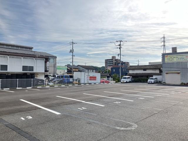 東津田堂の前国道駐車場の外観・駐車場イメージ3枚目