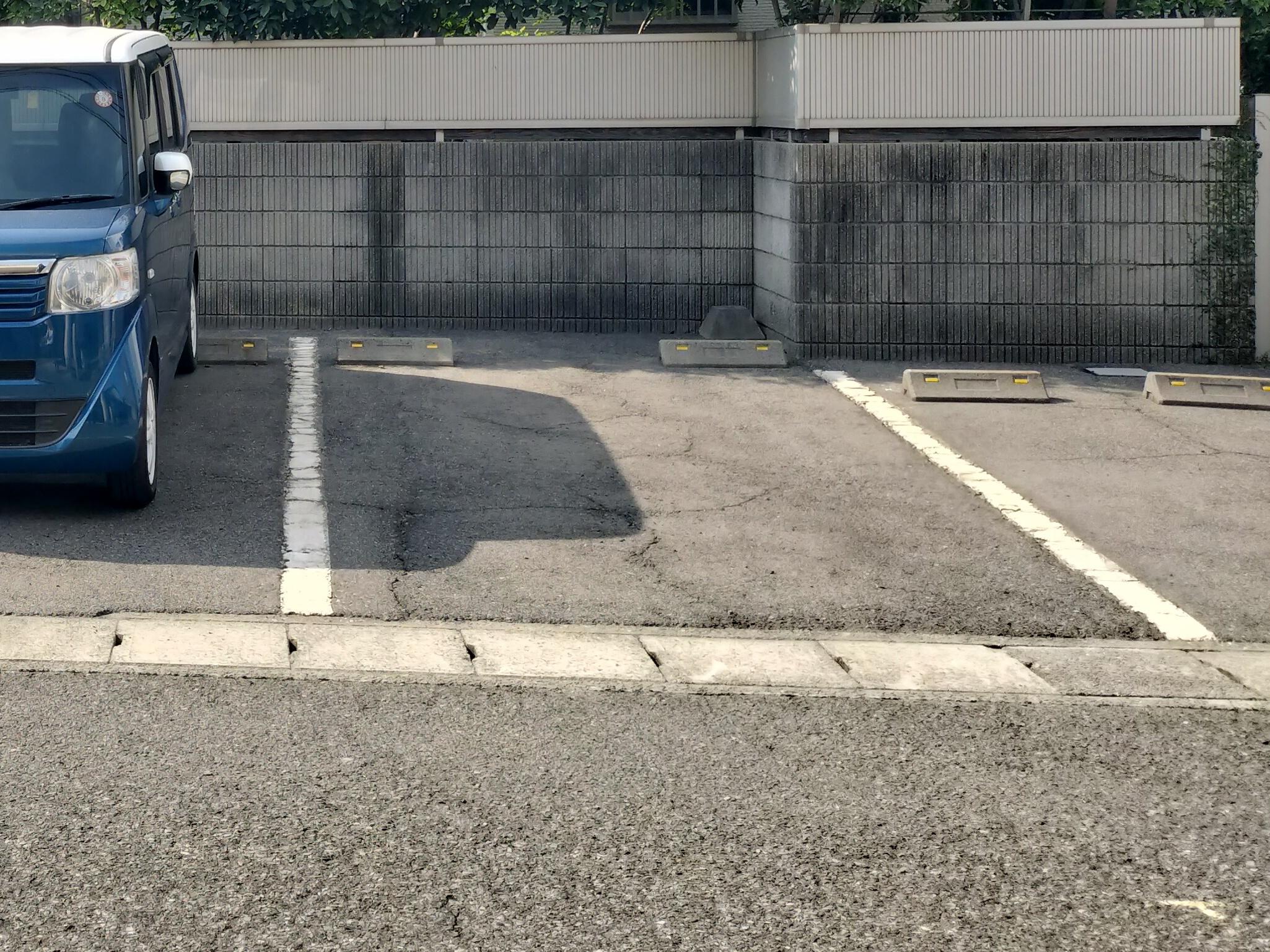 大坪駐車場の外観・駐車場イメージ2枚目