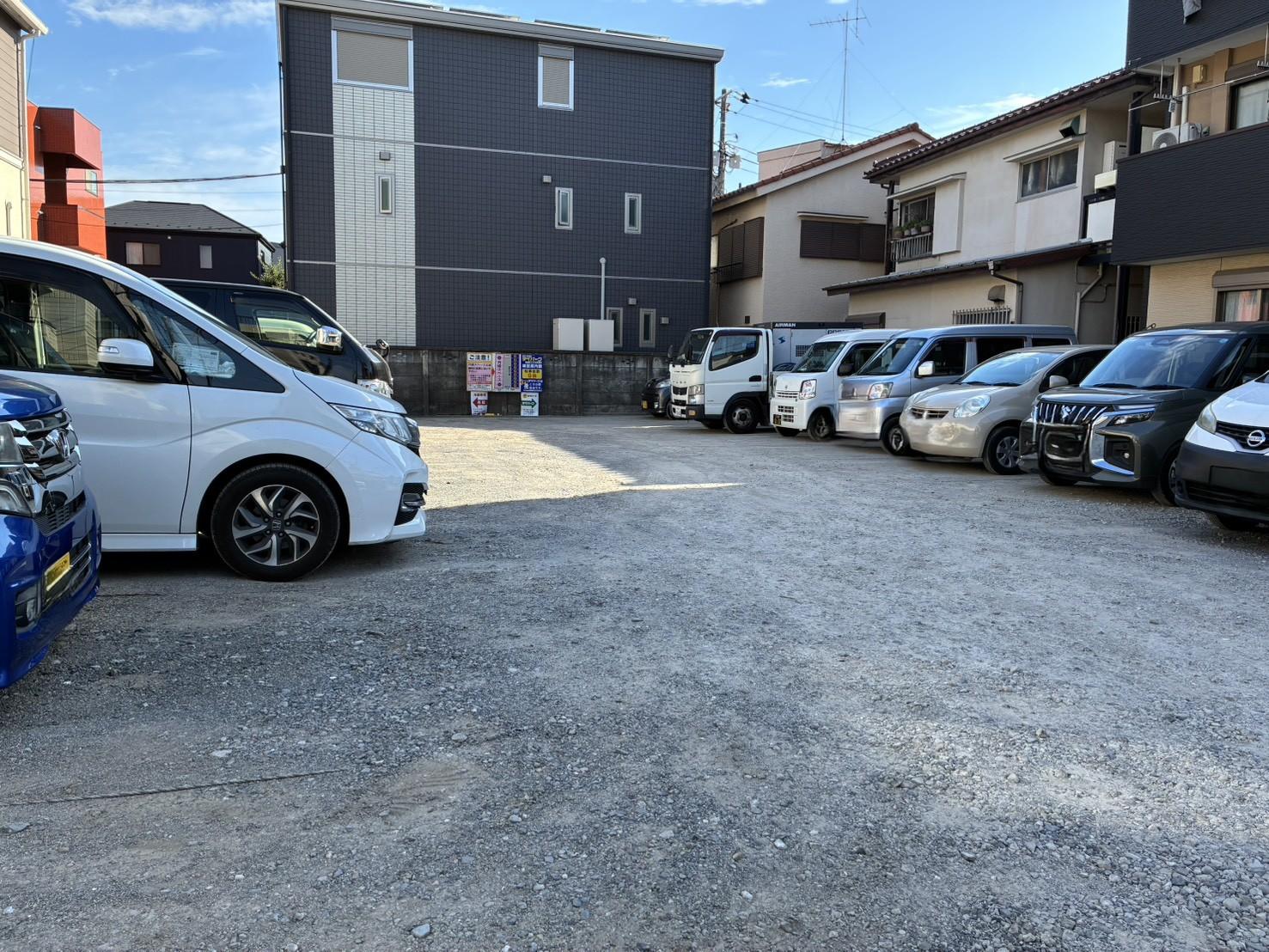 細野根岸台駐車場の外観・駐車場イメージ2枚目