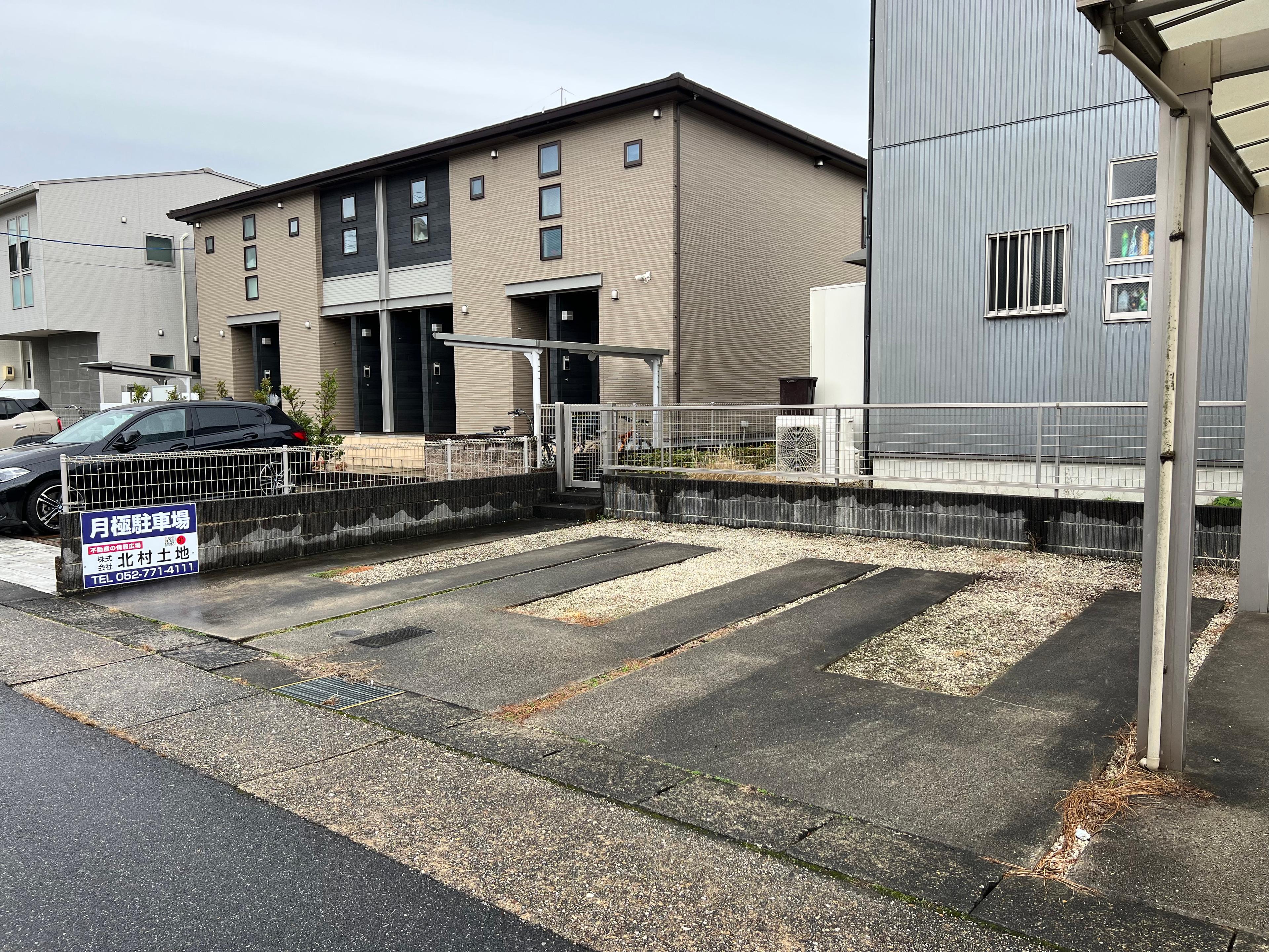 香坂パーキングの外観・駐車場イメージ1枚目