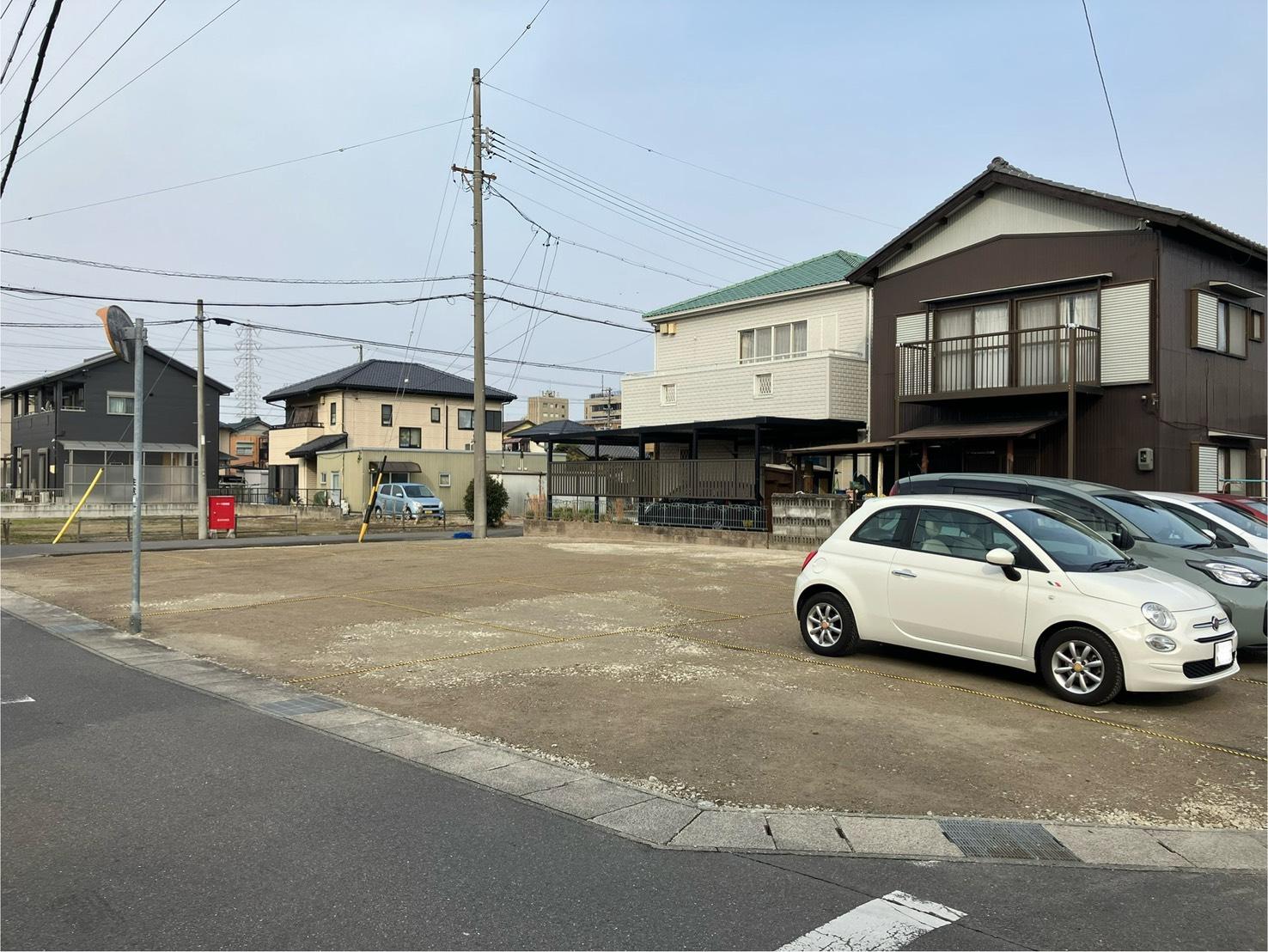 八幡26パークの外観・駐車場イメージ2枚目