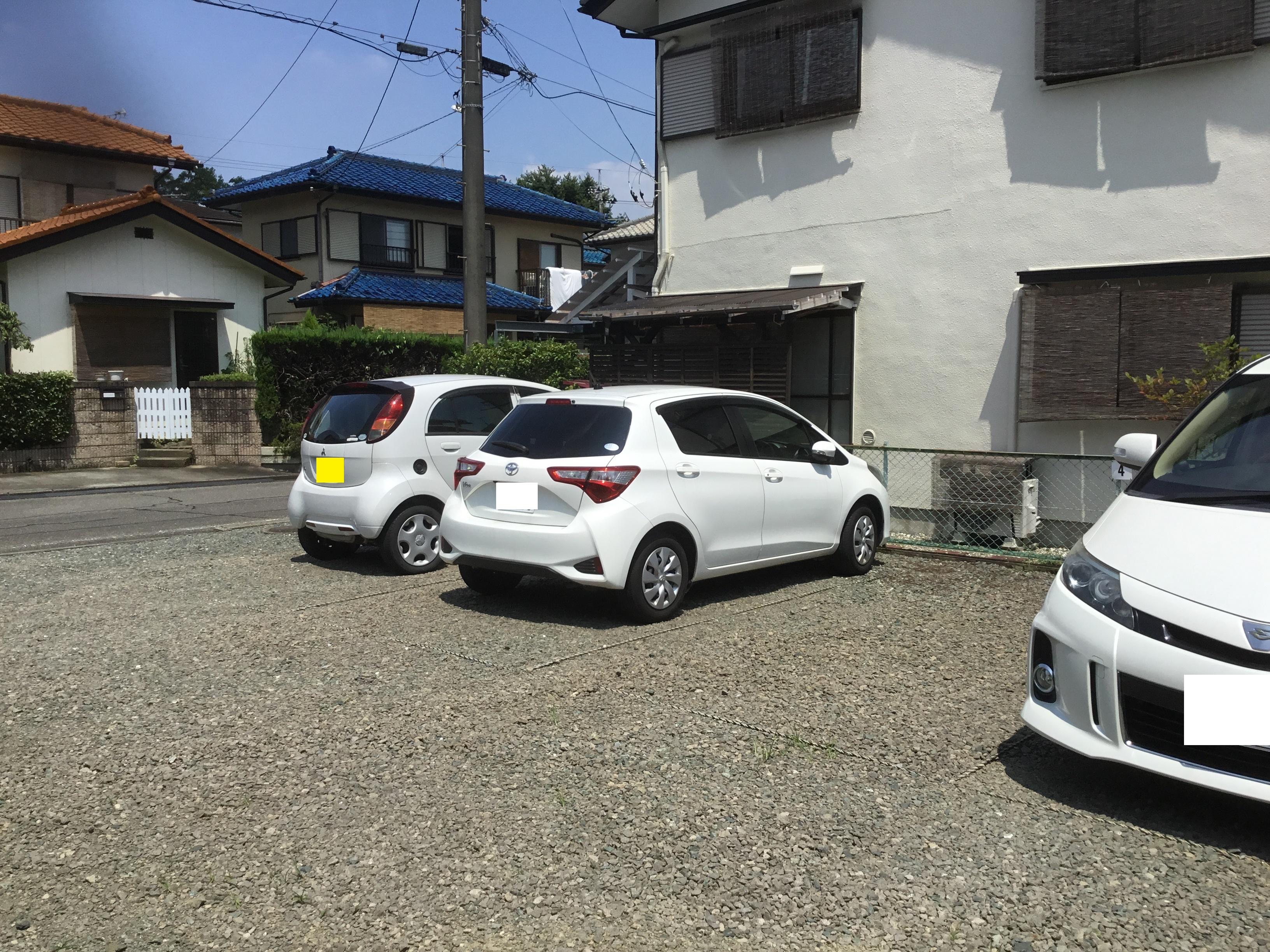 南陽台1丁目月極駐車場の外観・駐車場イメージ2枚目