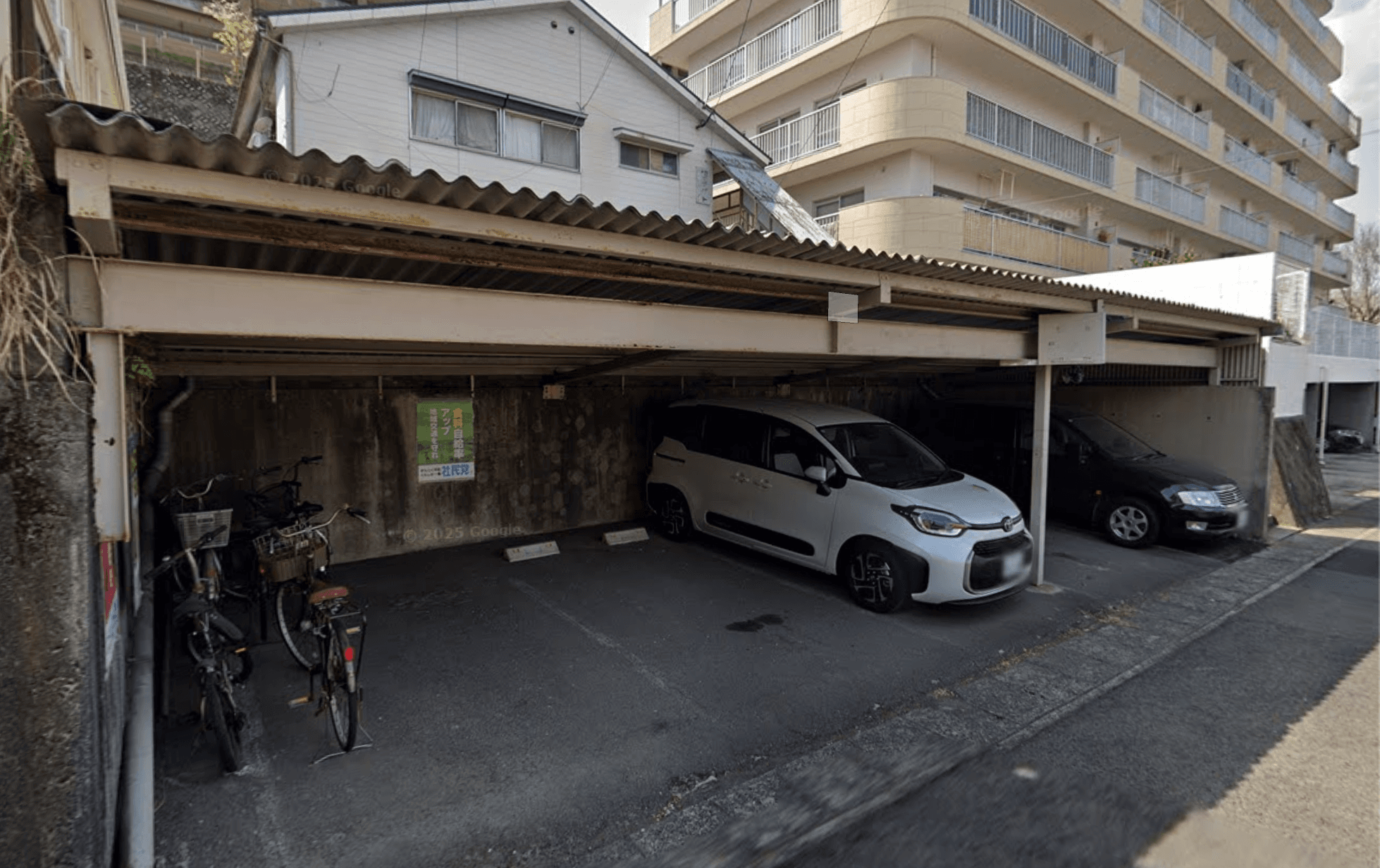西田駐車場の外観・駐車場イメージ1枚目