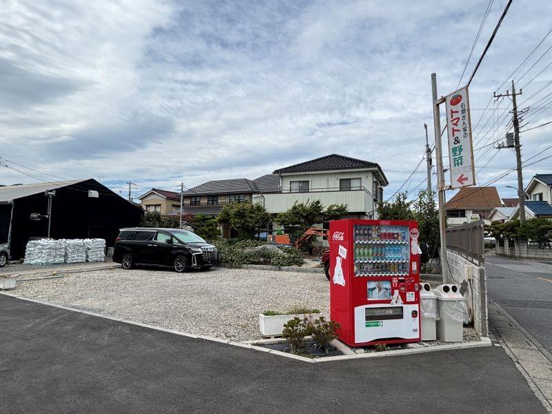 石関自販機前駐車場の外観・駐車場イメージ2枚目