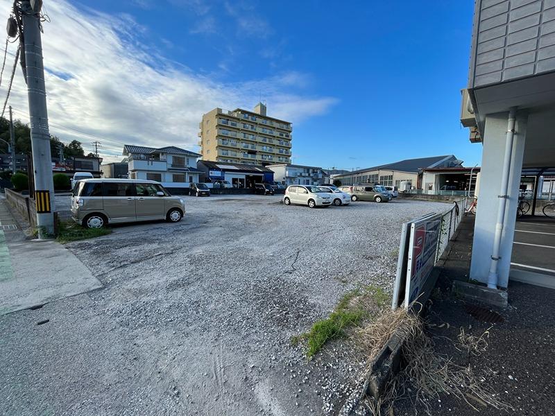 介良通Pの外観・駐車場イメージ2枚目