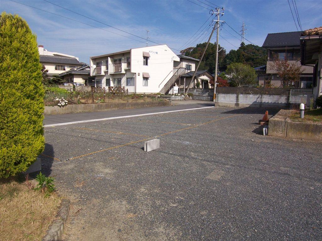 君ケ塚パーキングの外観・駐車場イメージ3枚目