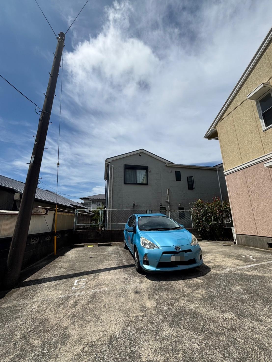 オレンジハイム駐車場の外観・駐車場イメージ1枚目