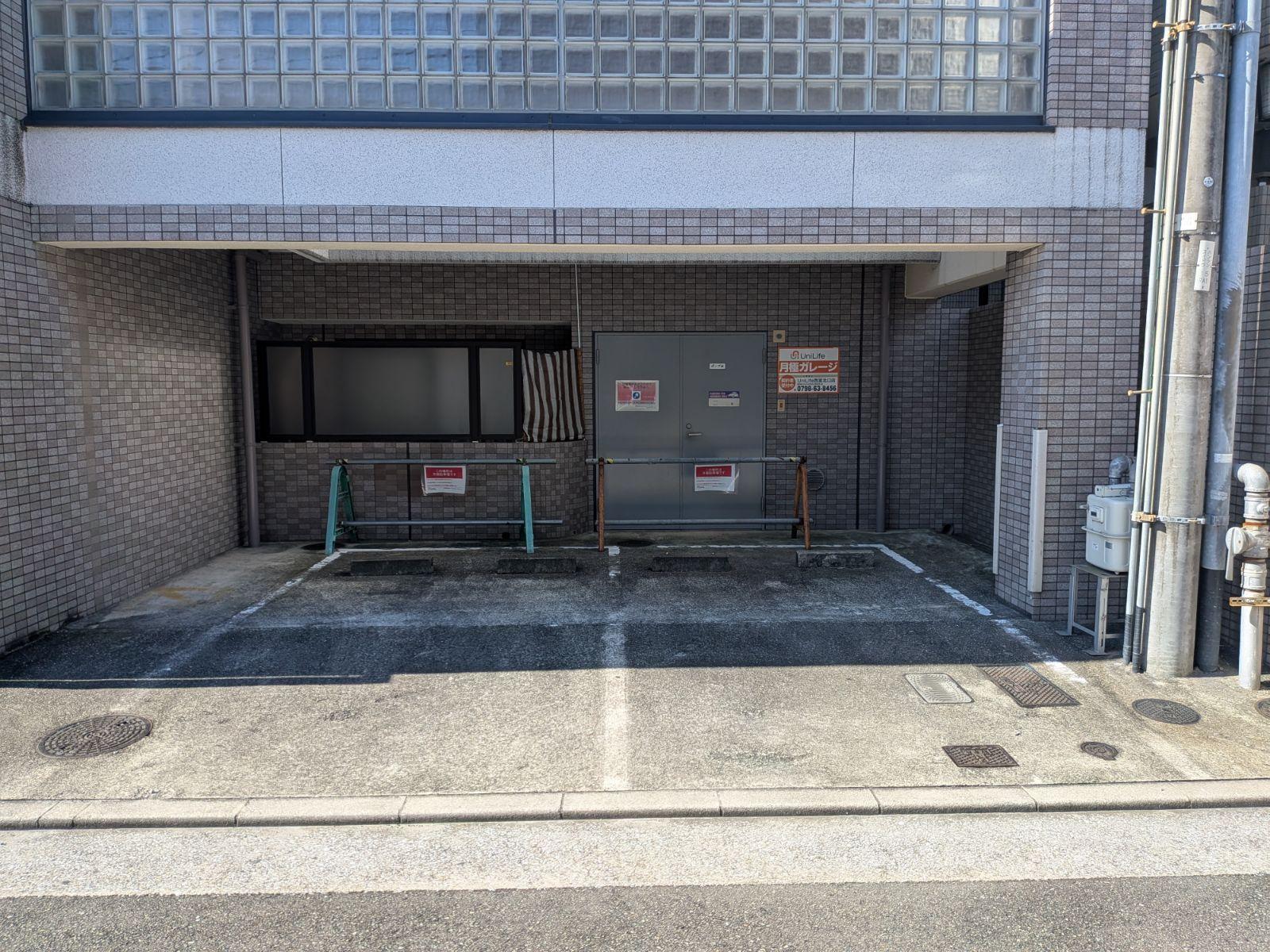 グランシャリオ南塚口(駐車場)の外観・駐車場イメージ3枚目