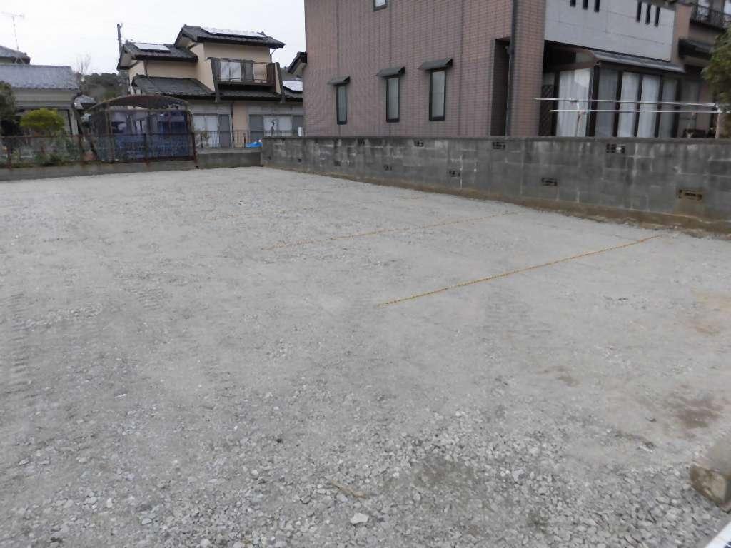 月丸駐車場の外観・駐車場イメージ3枚目
