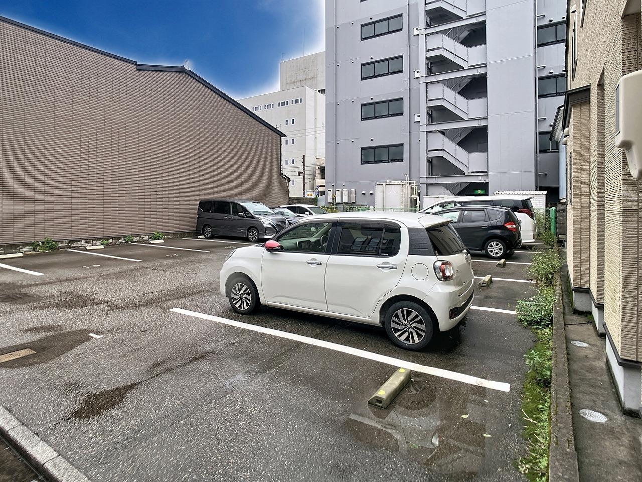 パーキングVOの外観・駐車場イメージ3枚目
