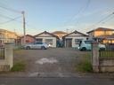片岡町石川貸住宅月極駐車場の駐車場
