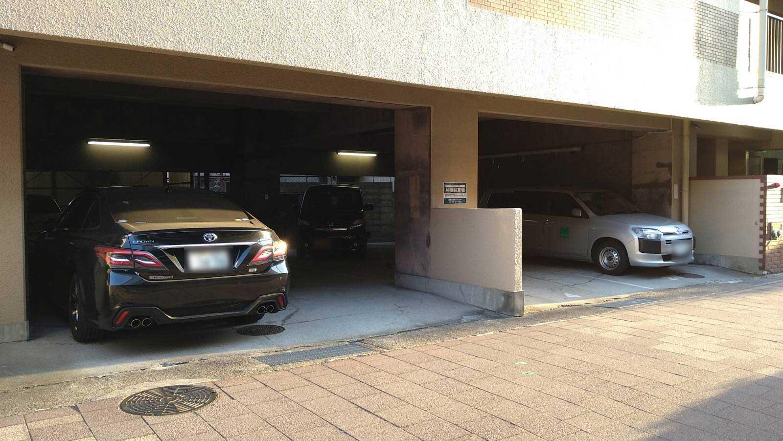 グランドシャトー兵庫の外観・駐車場イメージ1枚目