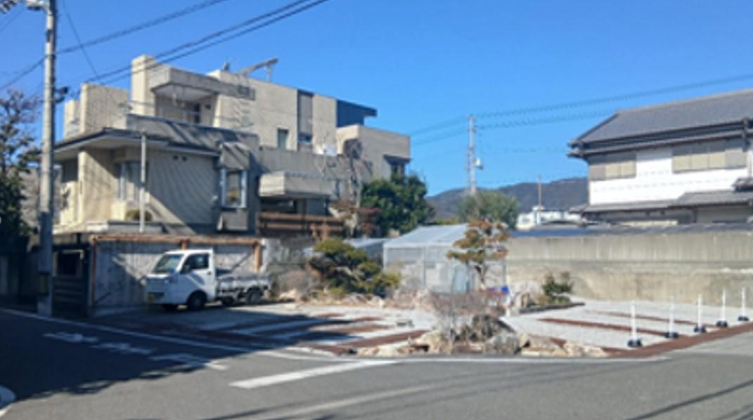 比島町4丁目月極駐車場の外観・駐車場イメージ1枚目
