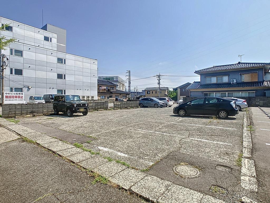 入江パーキングの外観・駐車場イメージ1枚目