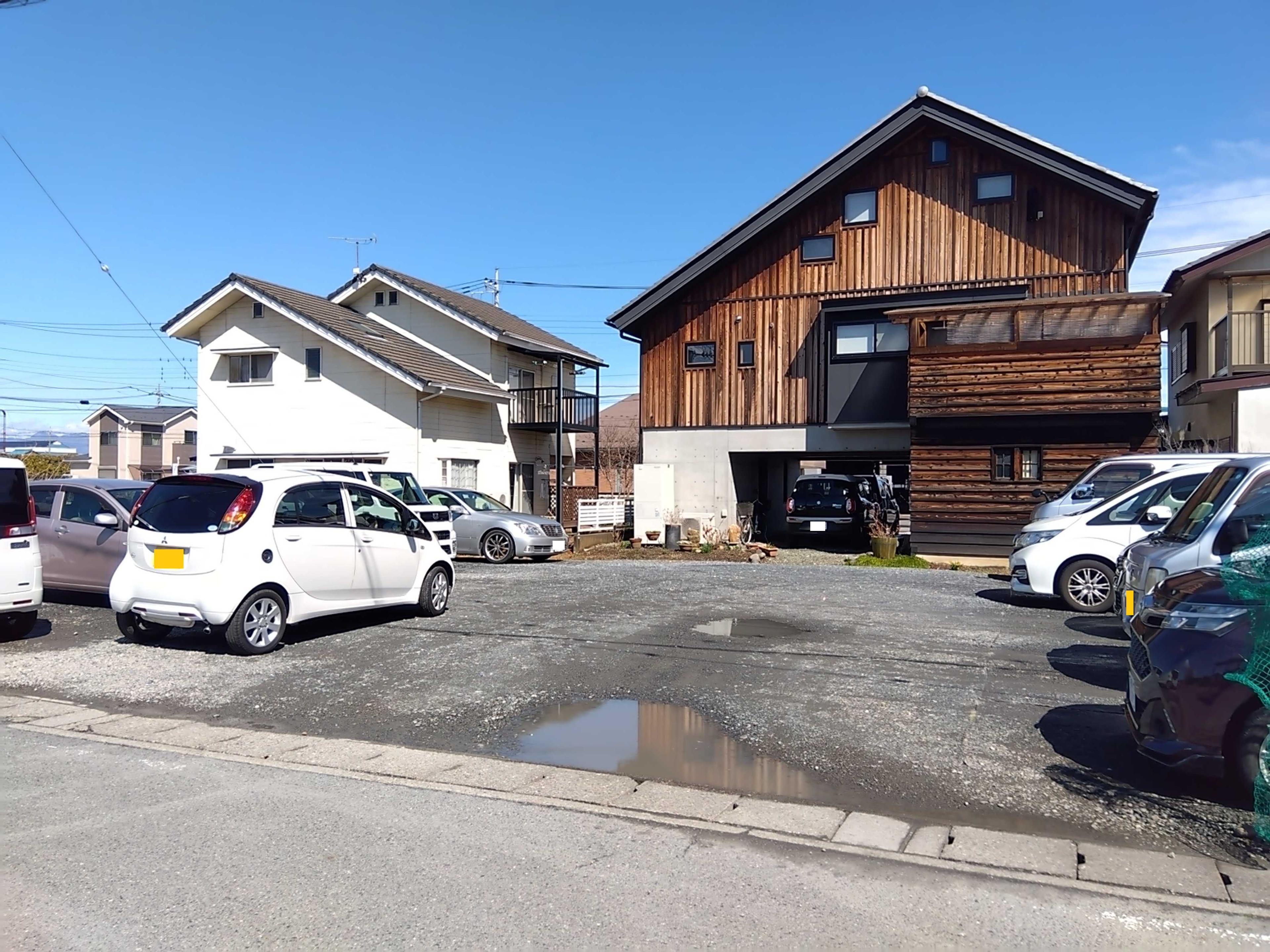 八幡町月極駐車場の外観・駐車場イメージ3枚目