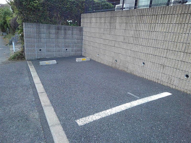 エスポワールさくら(42359)の外観・駐車場イメージ1枚目