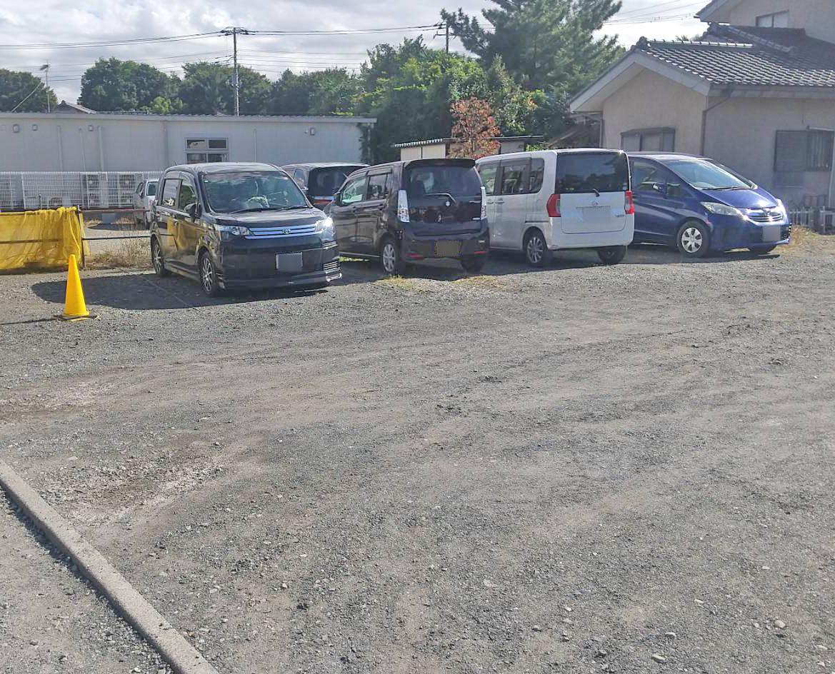 TM181 長峰小堤C駐車場の外観・駐車場イメージ2枚目