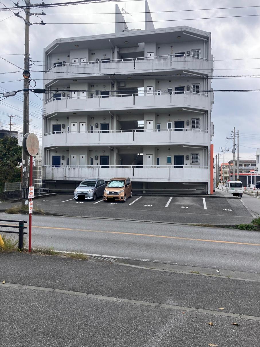 シャンブル契約駐車場の外観・駐車場イメージ3枚目