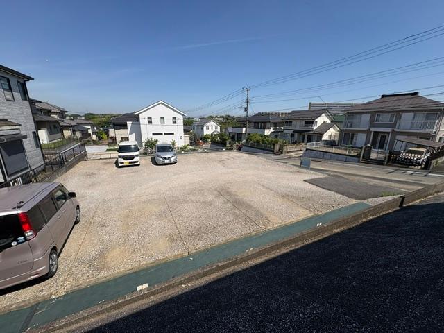 仲原駐車場の外観・駐車場イメージ1枚目