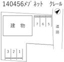 メゾネット クレールの駐車場