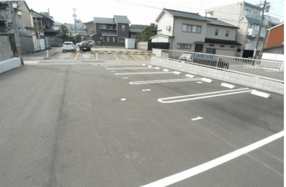 味噌蔵パーキングの外観・駐車場イメージ3枚目