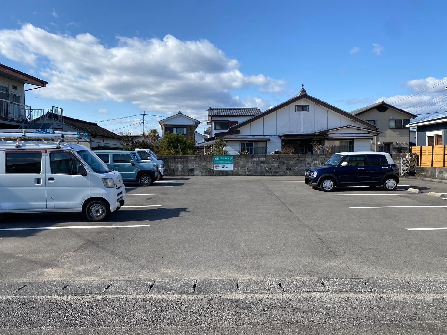 曽師パーキングの外観・駐車場イメージ1枚目